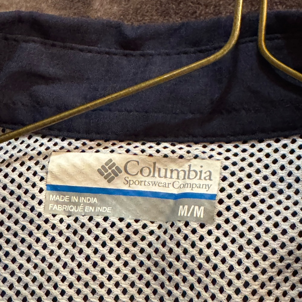 Columbia Sleeveless Button-Down Shirt - Navy Blue, Worn Once!!! - Picture 4 of 4